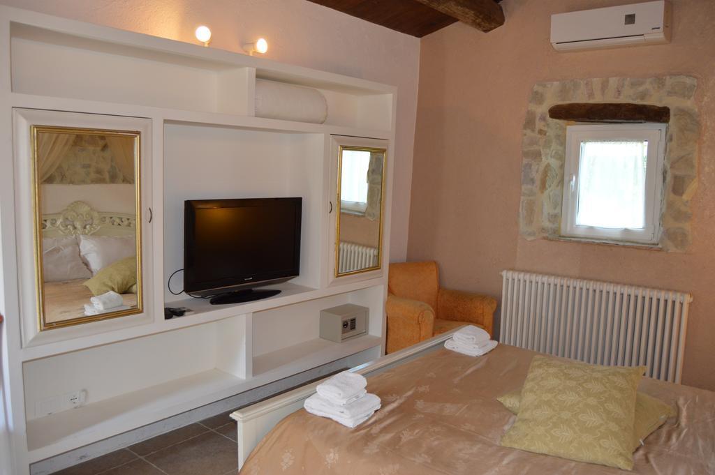 Villa Tamara Country & Spa Suites Montefiore Conca Luaran gambar